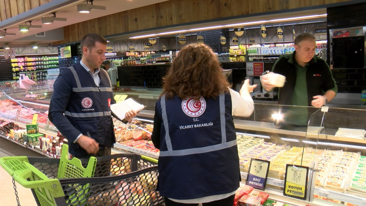 Bakanlık Marketleri Tek Tek İnceliyor: Etiket mi Bahane mi? Zamların Gerçek Sebebi Araştırılıyor! resim: 1