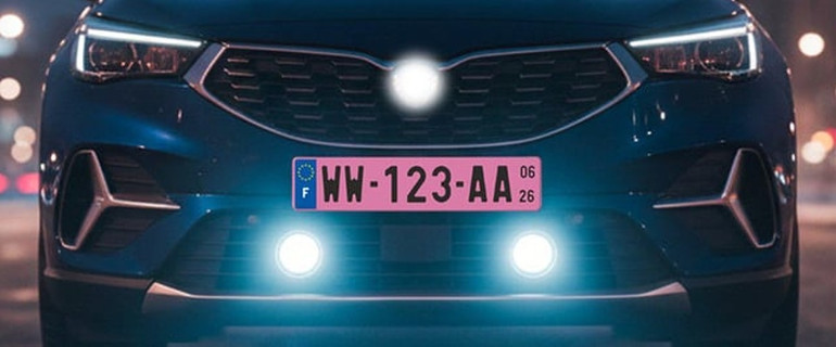 Trafikte Köklü Değişiklik: Araç Plakaları Pembe Oluyor resim: 1