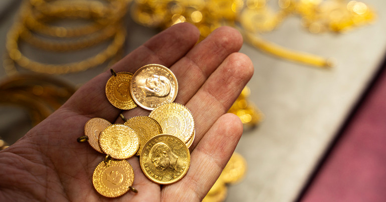 İslam Memiş’ten Altın ve Dolar Uyarısı: ‘Satmayın, Asıl Yükseliş Yeni Başlıyor! resim: 0