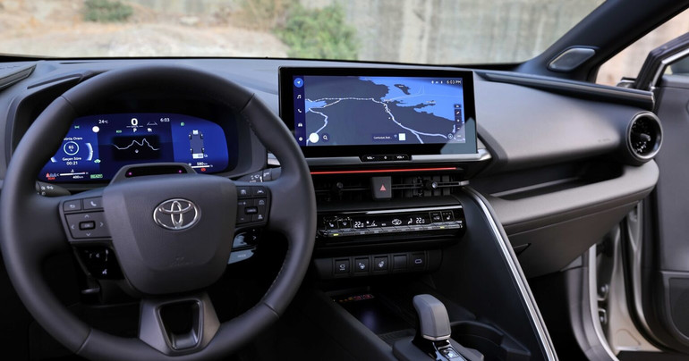 Yerli Toyota C-HR Hybrid satışta! Fiyatı ne kadar? resim: 0