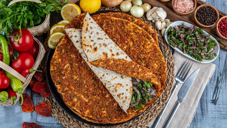 Evde lezzetli lahmacun yapmanın püf noktaları: İşte tarifi! resim: 0