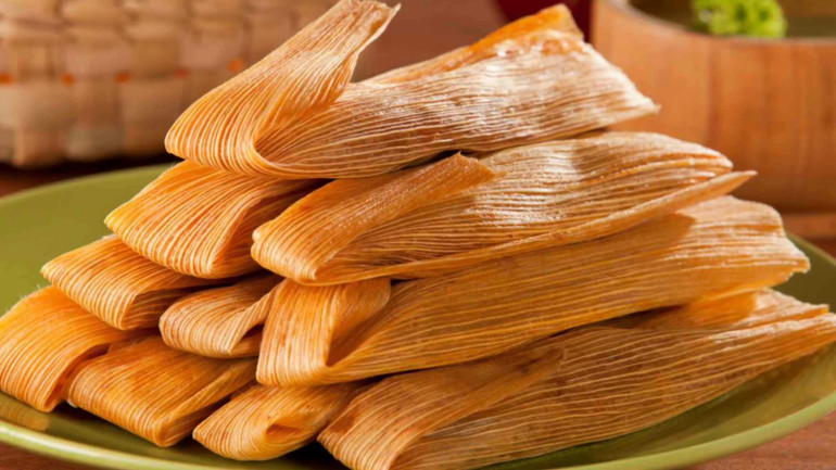 Mısır kabuğunda pişen Tamaleyi yemeğe hazır mısınız? Şahane tavuk dolgusuyla Tamale tarifi! resim: 0