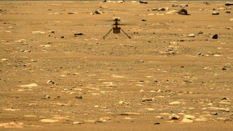NASA’nın Mars helikopteri Ingenuity yine rekor kırdı! resim: 0