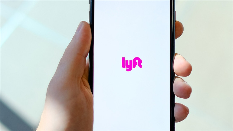Uber ve Lyft sürücülere 328 milyon dolar ödeyecek! İşte sebebi... resim: 0