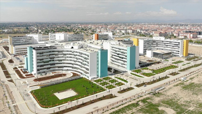 Şehir hastanelerine 81 ilde binlerce personel alımı yapılacak resim: 0