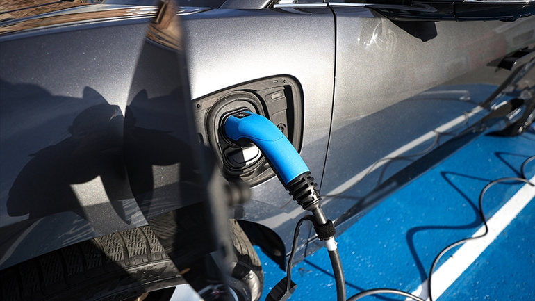 Elektrikli otomobil almak için biraz daha sabır! Pil fiyatları 2024’te düşmeye başlayacak resim: 0