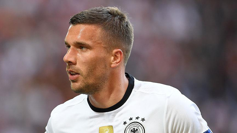 Lukas Podolski iş hayatındaki başarısıyla servet kazandı resim: 0