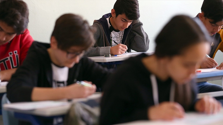 2025 Lise Kayıtları Başladı mı? Kayıtlar Ne Zaman ve Nasıl Yapılacak? İşte Okul Kayıt Takvimi... resim: 0