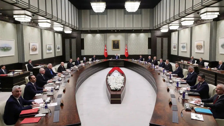 İşte Cumhurbaşkanı Erdoğan Başkanlığında Gerçekleşen Kabine Toplantısında Öne Çıkan Başlıklar... resim: 0