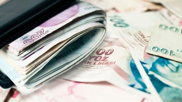 Tüm Gözler Kredi ve Mevduat Faizlerine Çevrildi! Faizler Düşecek mi? İşte Uzmanlardan Yorumlar... resim: 0