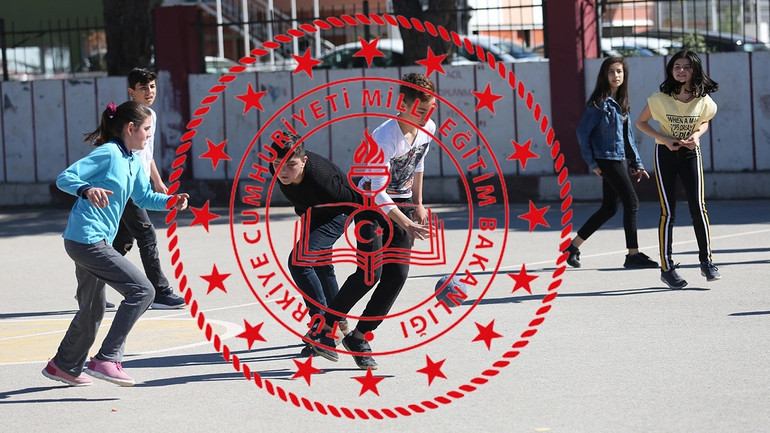 Lise 2 Yıl mı Oluyor? Bakan Tekin'den Zorunlu Eğitim Süresi İçin Kritik Kabine Açıklaması! resim: 0