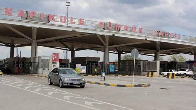 Yabancı Plakalı Araçlara Ceza Düzenlemesi: Ödenmeyen Ceza Sınır Kapısında Çıkamayacak! resim: 0