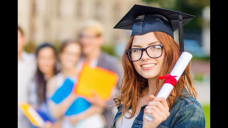 12 Yıllık Zorunlu Eğitim Kısalıyor Mu? Lise Son Sınıf İçin '1 Gün Okul, 4 Gün İş Yeri' Modeli! resim: 0