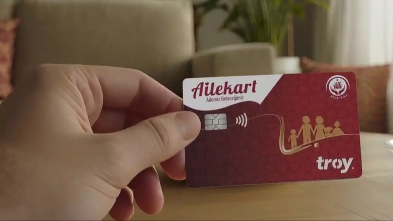 Sosyal Yardım Ödemlerin Yeni Dönem: “Aile Kart Uygulaması” Tüm Ödemeler Tek Kartta Toplanıyor! resim: 0