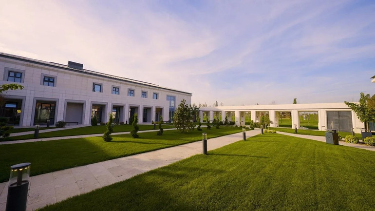 Cumhurbaşkanı Erdoğan'dan Tarihi Paylaşım: 7 Tepeli, 2.5 KM Dereli Dev Bahçe Şenliklerle Açılıyor! resim: 2