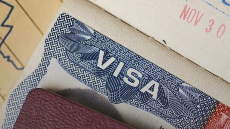 Altın Vize İçin 13 Bin 500 Kişi Sırada: Yunanistan'da 