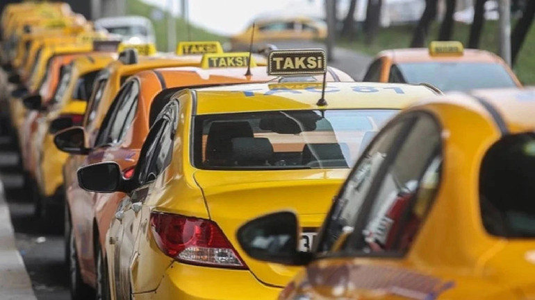 Taksilerde Mobil POS ve Kartla Ödeme Zorunlu Oldu: İşte Son Tarih ve Yeni Sistem Hakkında Detaylar resim: 1