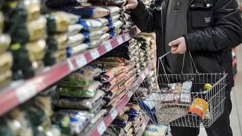 Şubat Ayının Zam Şampiyonları Belli Oldu: Sebze ve Süt Ürünleri Uçtu, Uçak Biletleri Düştü! resim: 1