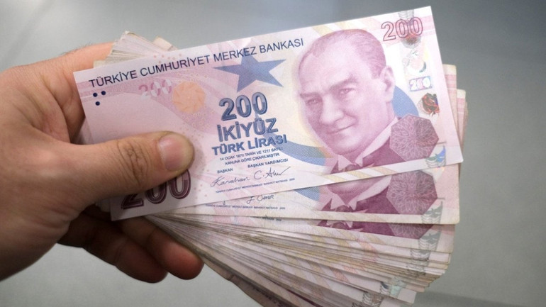 Milyonların Gözü Temmuz’da: İşte Memur ve Emekli Zammı İçin Masadaki 3 Kritik Senaryo! resim: 0