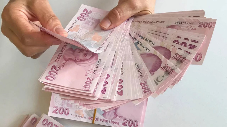 Kredi Kartı Borçlarında Korkutan Tablo: 3 Trilyon Lira Aşıldı… resim: 0