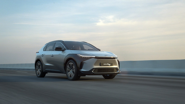 Tesla’nın En Dişli Rakibi Toyota bZ4X’ten Menzil Şovu! 505 KM Denildi, 532 KM Gitti: İşte Detaylar… resim: 0
