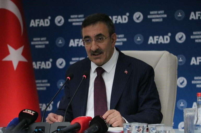 Cumhurbaşkanlığına Cevdet Yılmaz Vekalet Edecek! resim: 0