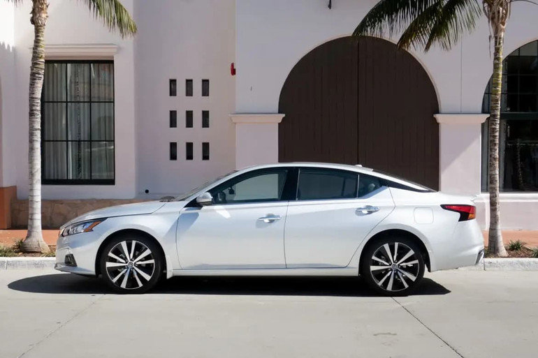 Nissan 34 Yıllık Efsane Modelinin Fişini Çekiyor! Üretimi Duracak resim: 0