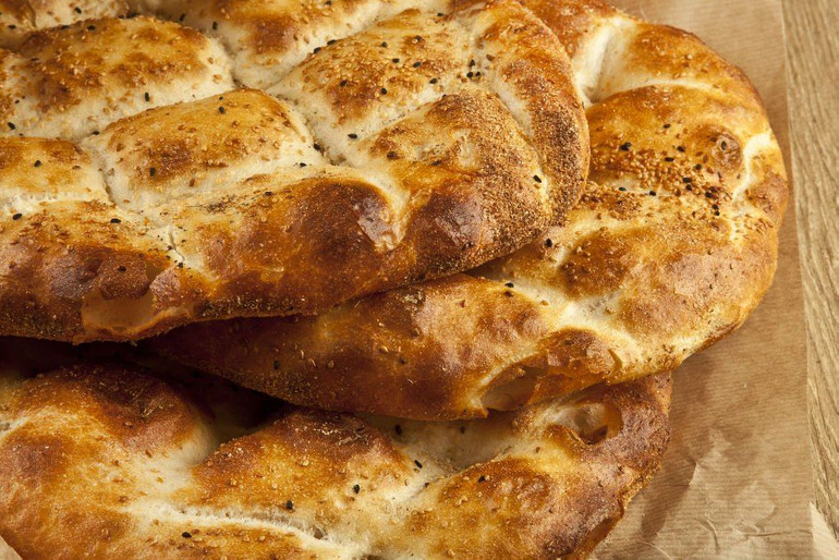 2026 Ramazan Pidesi Fiyatları Ne Kadar? İstanbul, Ankara, İzmir’de Pide Kaç TL? İşte Güncel Fiyatlar resim: 0