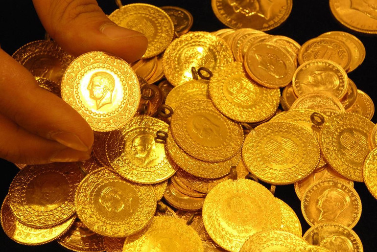 Altın İçin Yıl Sonu Beklentisi Arttı: Dev Bankadan Gelen Rekor Seviye Tahmin İse Şaşırttı! resim: 0