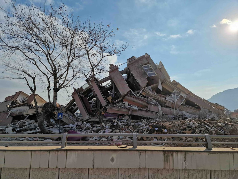 Daha Güvenli Şehirlere: Prof. Dr. Attila László Joó Mühendislik, Dayanıklılık ve BME’yi Anlatıyor resim: 0