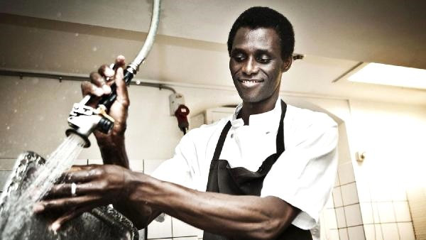 Bulaşıkçı Ali dünyaca ünlü restorana ortak oldu
