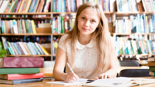 Sınava girecek çocuğa nasıl davranmalı?