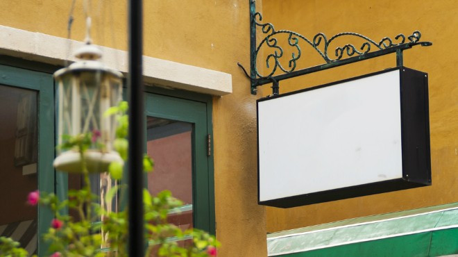 Yabancı dilde tabela kullanan iş yeri sahipleri dikkat!