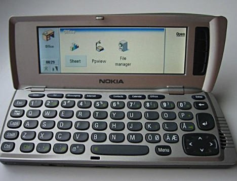 Zamanında pahalı olup şimdi para etmeyen efsane telefonlar