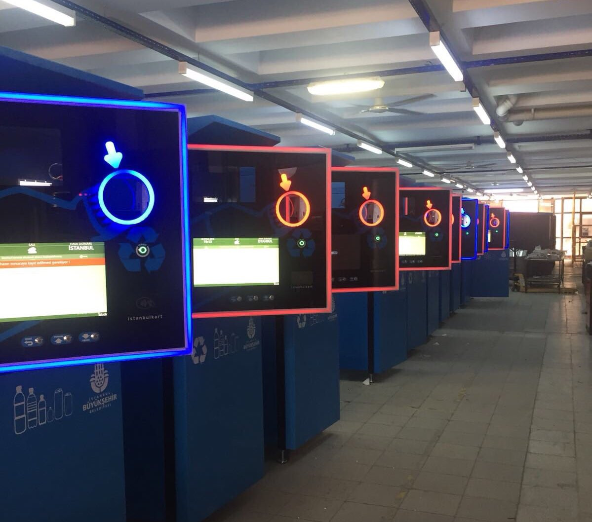 Pet Şişe Topladıkça İstanbulKart'ınız Dolacak