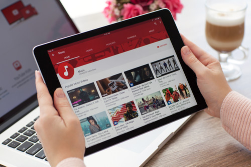 2020'de YouTube'dan En Fazla Para Kazanan Kişi Kim?