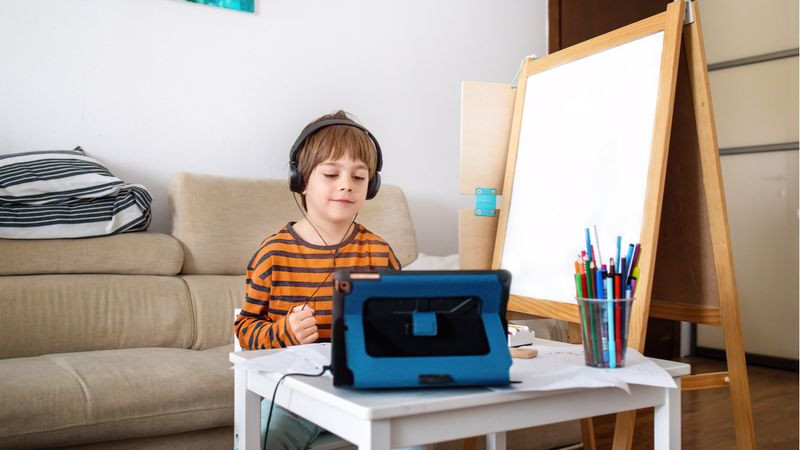 Çocuğunuzda Bolluk Odaklı Düşünce Yapısını Geliştirmek İçin 5 Tavsiye