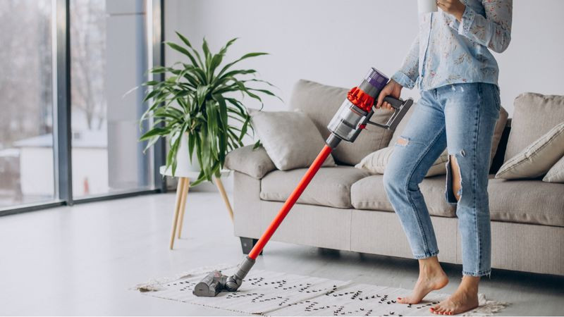 Robot Süpürge Almaya Değer mi?