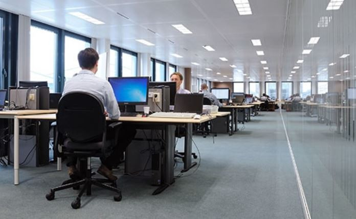 1 dakika fazla duş 18 ton su demek! Tasarruf için 108 öneri