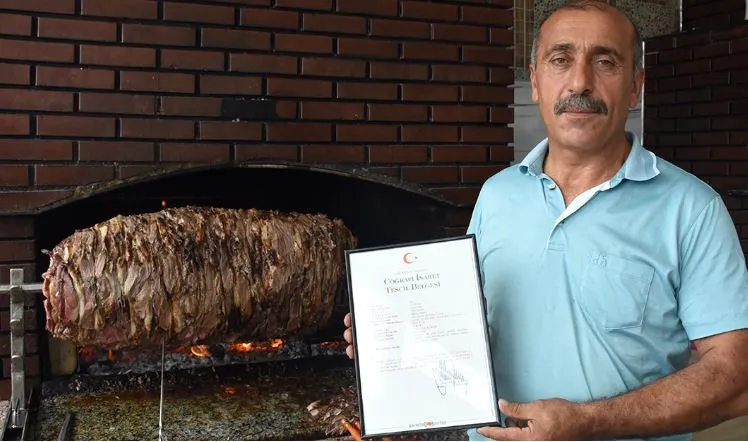 İki şehrin paylaşamadığı lezzet!  Cağ kebabı