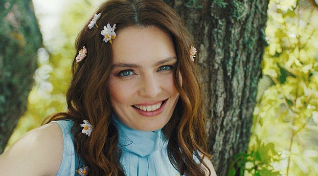 Nil Karaibrahimgil: İkinci el kıyafet tercih ediyorum