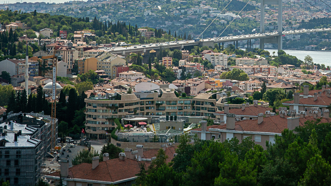 Her 100 konuttan 11'ini Ruslar satın aldı