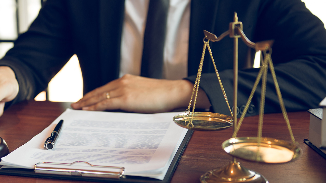 İşe gitmedi, tazminatsız kovuldu! Mahkemeden ilginç karar