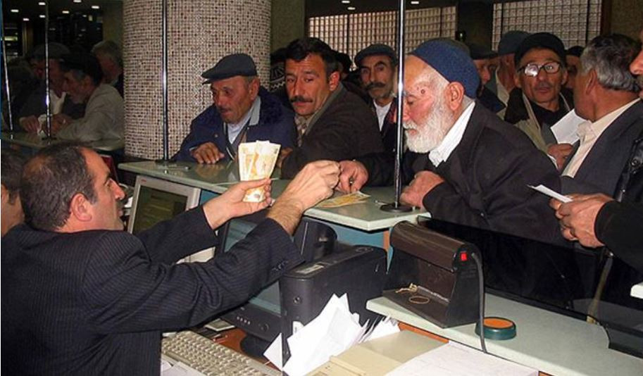 Emekli promosyonu 5 bin TL'yi aştı! Hangi banka ne kadar ödüyor?  