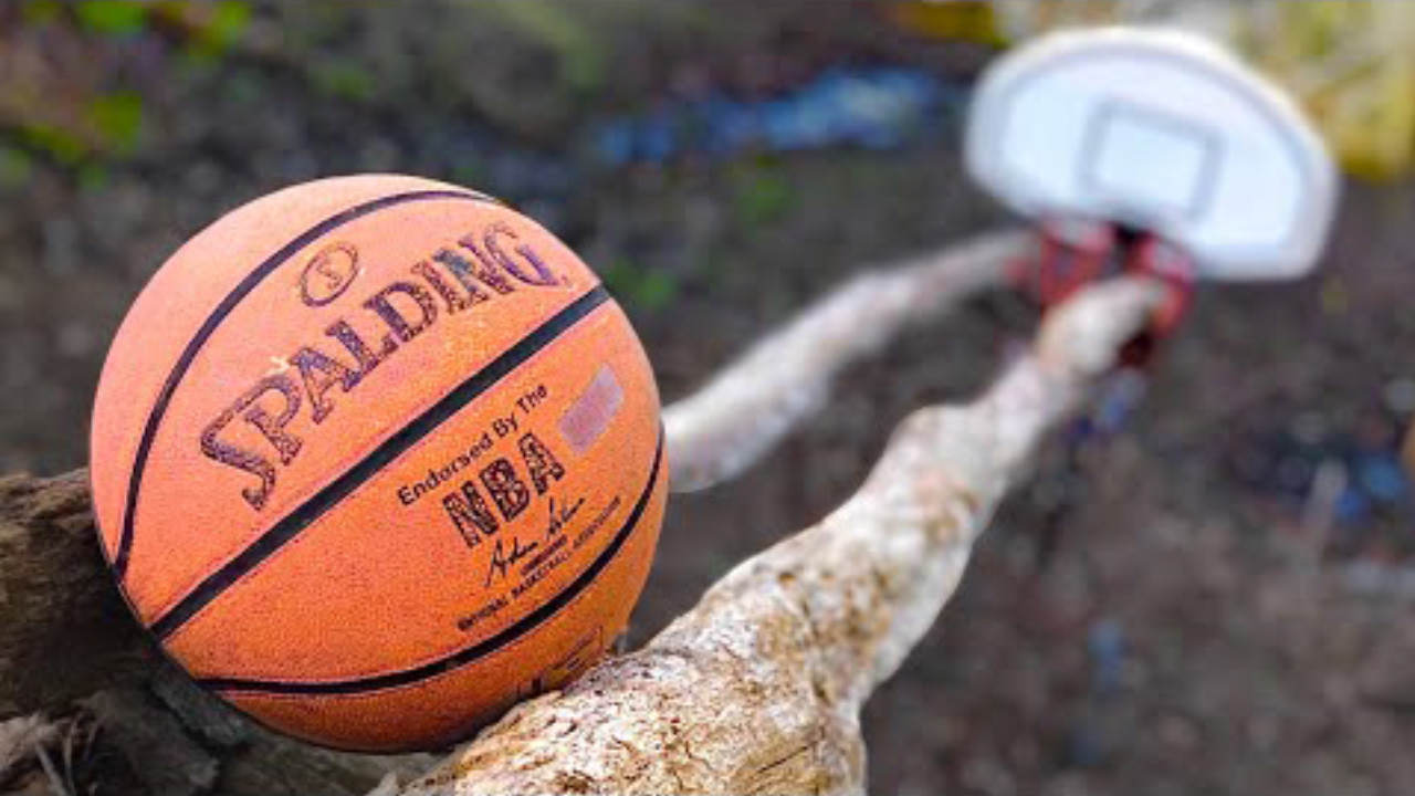 Bu inanılmaz düzenek ile basket attı