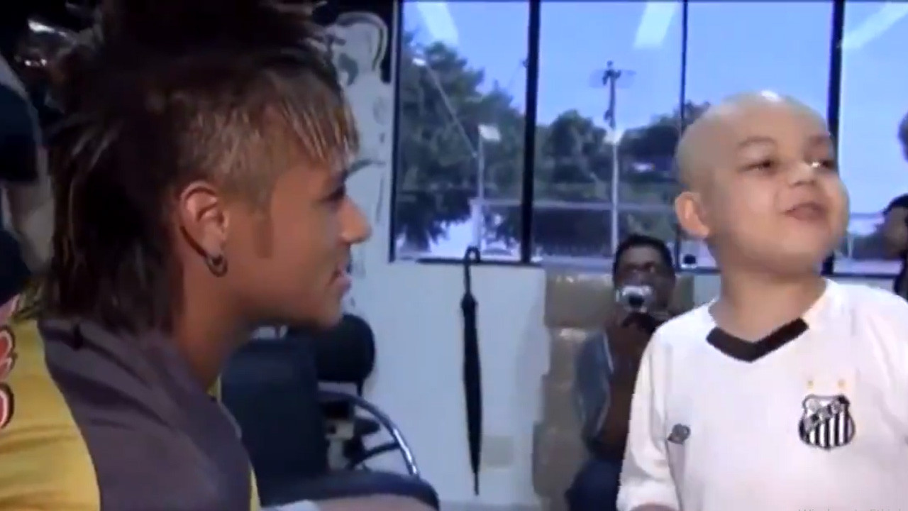 Neymar, küçük hayranını kırmadı