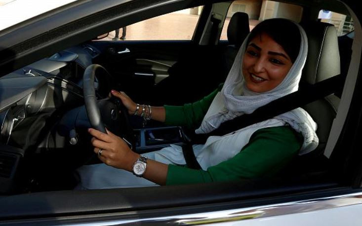 Suudi Arabistan'da kadın sürücü sayısında rekor artış 