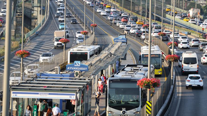 İstanbul'da toplu ulaşıma zam!