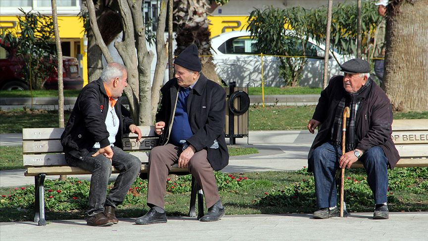 Emeklinin bayram ikramiyesi artıyor