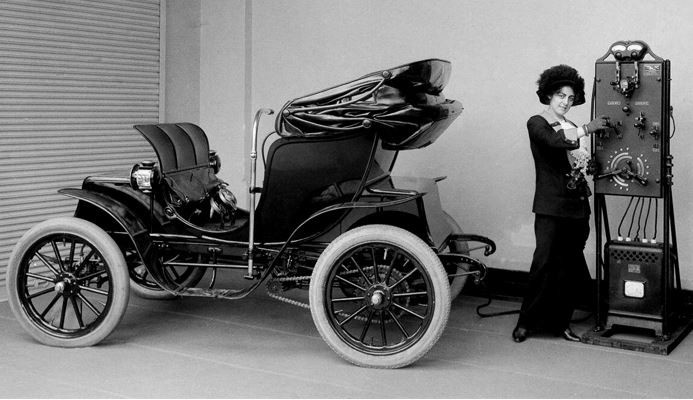 İlk elektrikli otomobili kim icat etti?